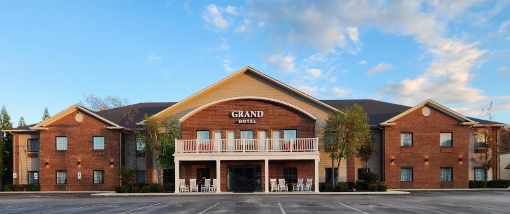 Grand Hotel Image 13